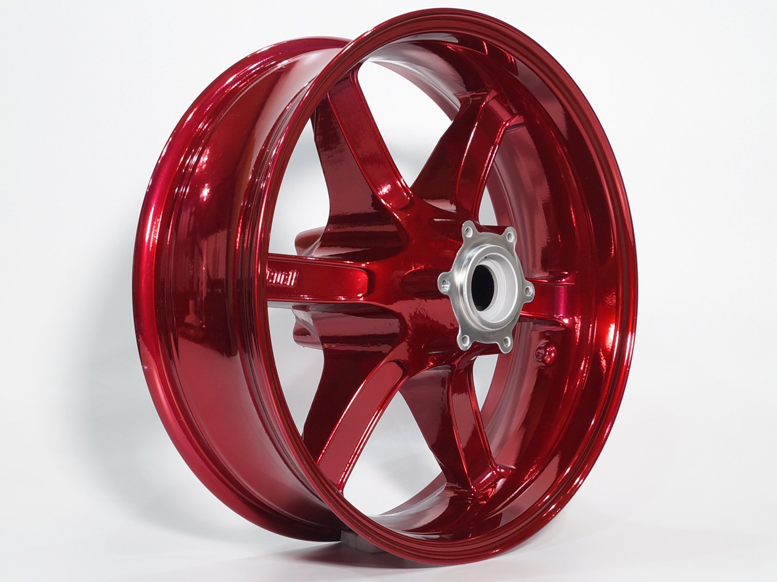 Pulverlack-Farbtrend: Red Candy Hochglanz
