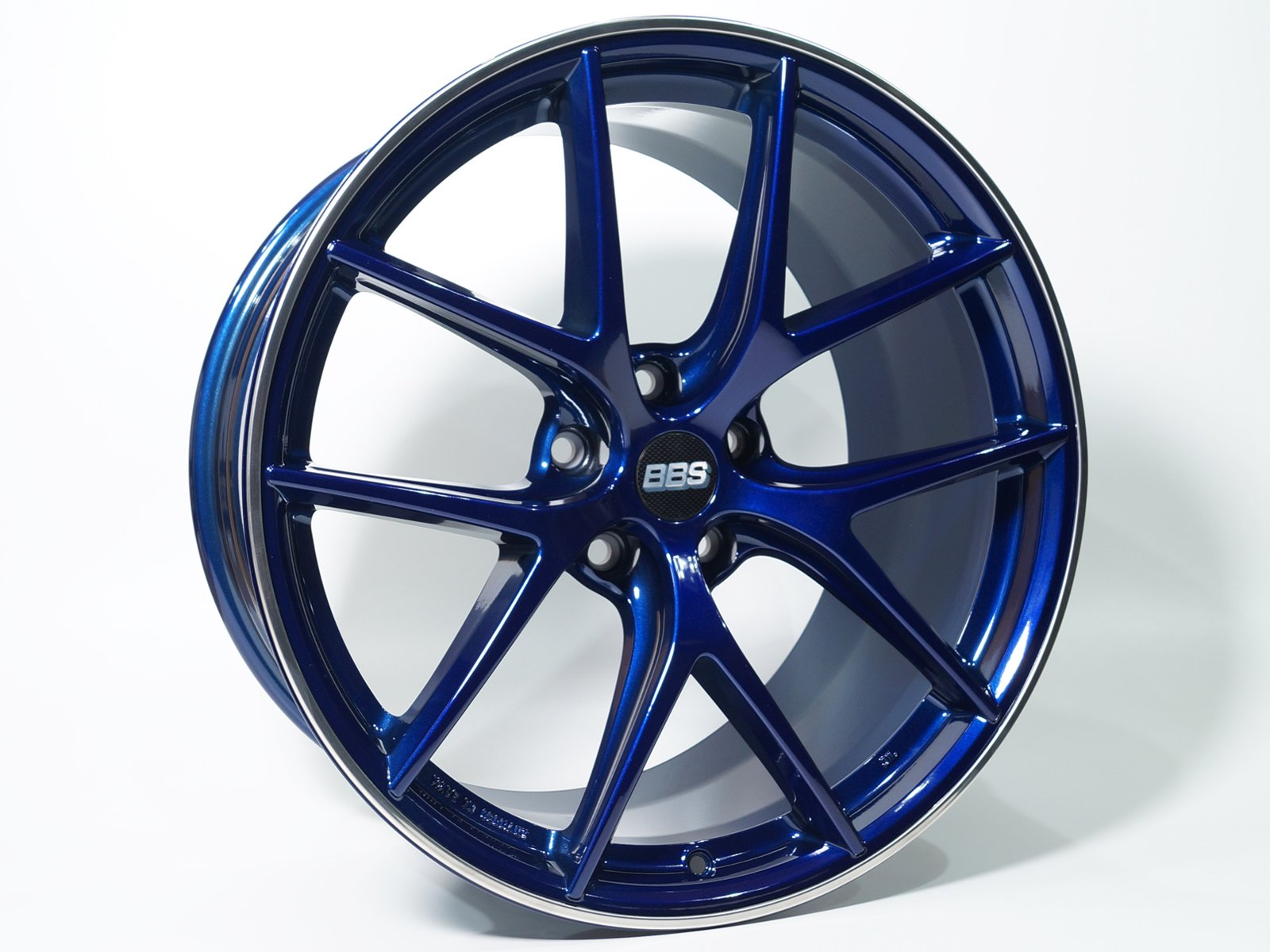 Pulverlack-Farbtrend 2016: Lollypop Blue Hochglanz