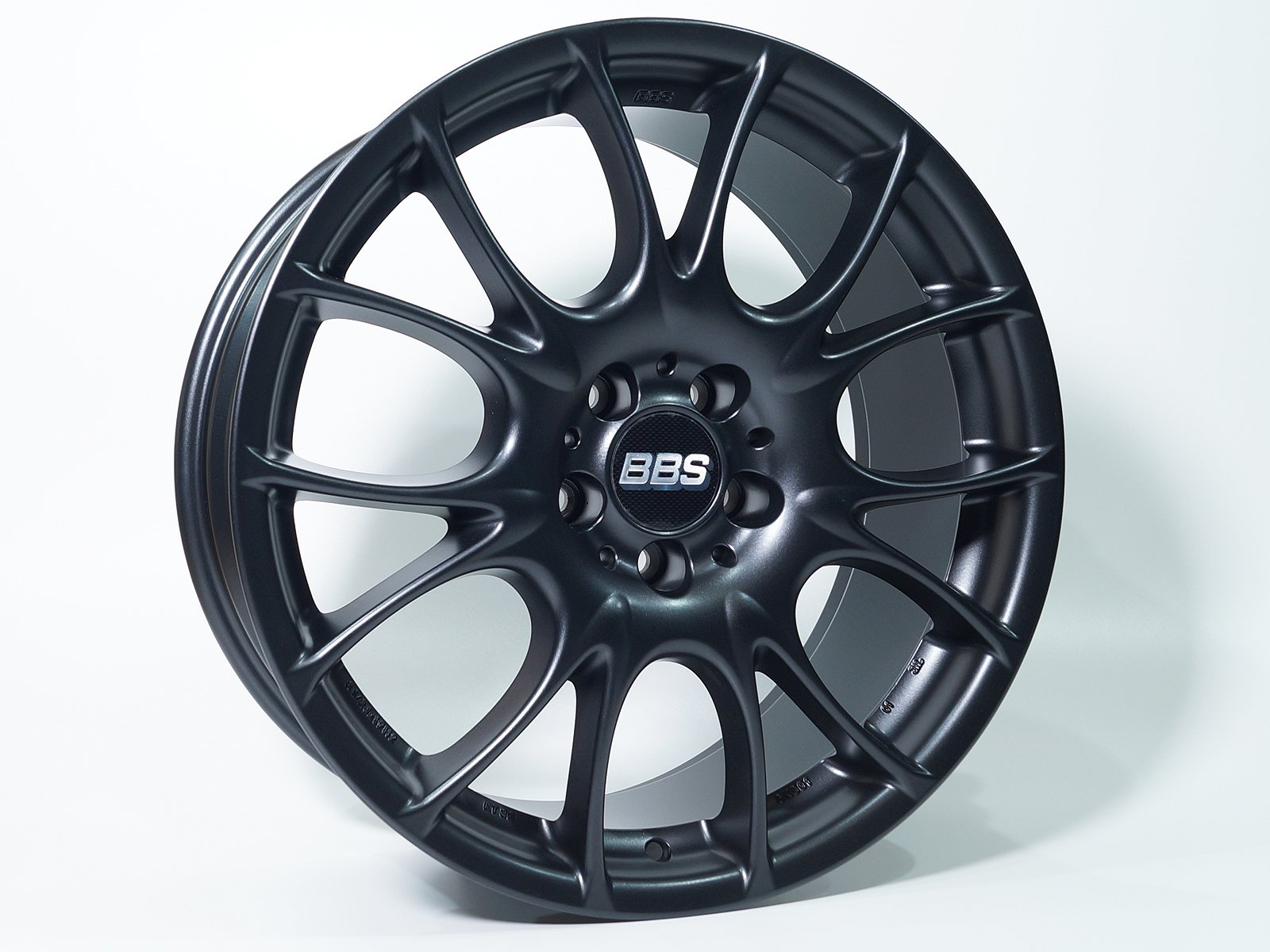 Pulverlackfarbtrend 2016: Black Anodized Matt